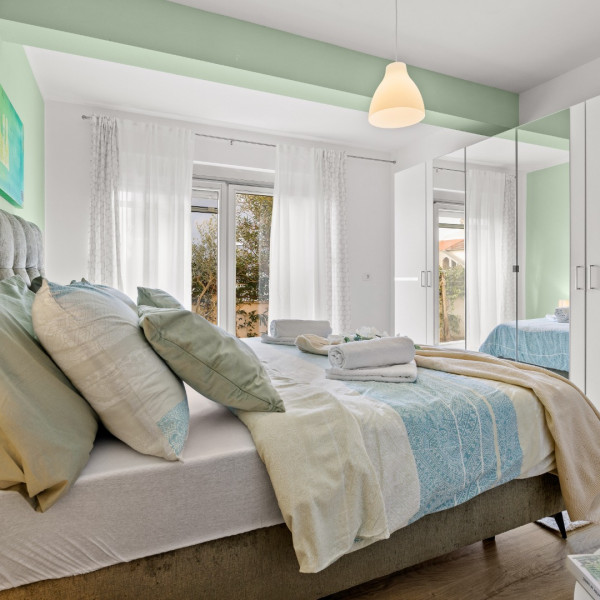 Camere da letto, Komfortables Haus mit einer Au&szlig;enterrasse neben dem Pool, Affitto di case vacanza con piscina a Pola Pula