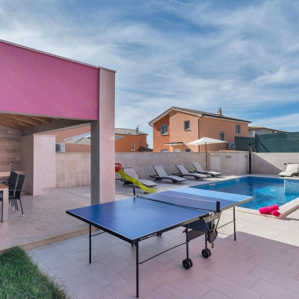 JAD104, Case Vacanze in Affitto a Pola Pula