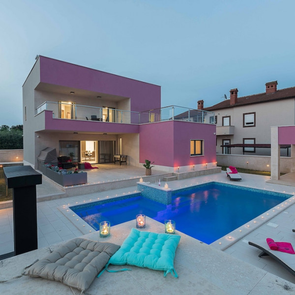 JAD104, Case Vacanze in Affitto a Pola Pula