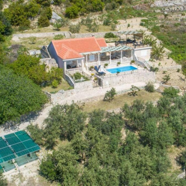 ORE120, Case Vacanze in Affitto a Pola Pula