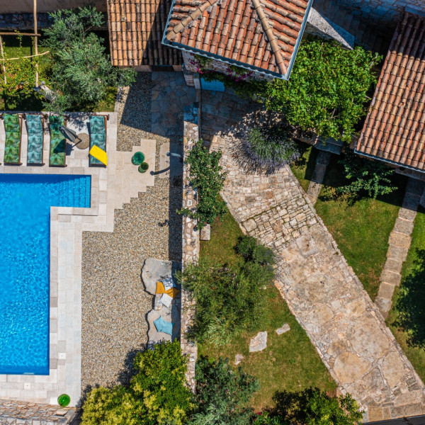 Ferienhaus im traditionellen istrischen Stil, Najam kuća za odmor u Puli Pula