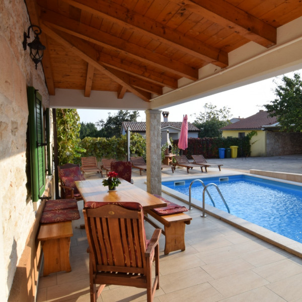 Villa in ländlicher Umgebung, Ferienhäuser zur Vermietung in Pula Pula