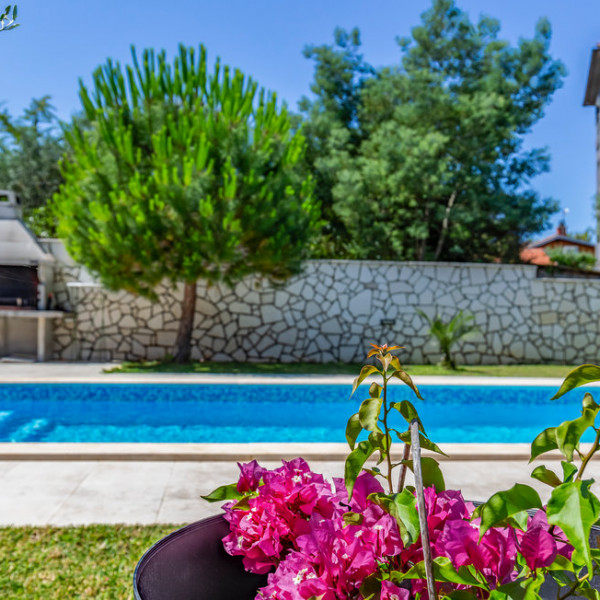 Ferienhaus in Strandnähe, Najam kuća za odmor u Puli Pula