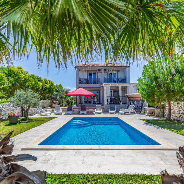 Ferienhaus in Strandn&auml;he f&uuml;r 10 Personen, Case Vacanze in Affitto a Pola Pula