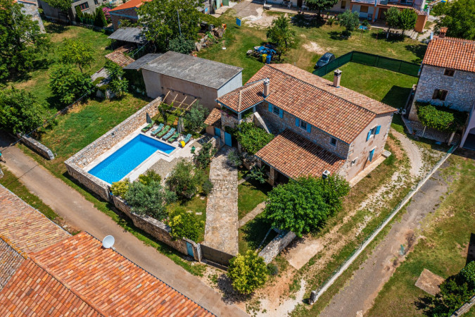 Our Most Beautiful Homes, Holiday Homes for Rent in Pula Pula Our Most Beautiful Homes, Holiday Homes for Rent in Pula Pula