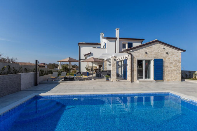 Najam kuća za odmor u Puli Pula