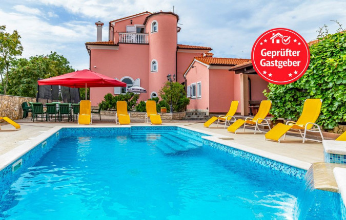 Ferienhaus f&uuml;r eine Gro&szlig;familie, bis 20 Personen, Case Vacanze in Affitto a Pola Pula